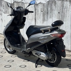 大人気セール‼️ピンクナンバー車両🩷安心のリアブレーキシュー新品✨️バッテリー充電済み🔋前後タイヤまだまだ山あり⛰️嬉しいオイル交換済み♻️燃費重視の方にオススメ♪ラクラク始動のインジェクション💥一流メーカーの社外マフラー付き🎧DT11A アドレス125✴の画像