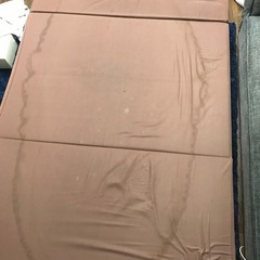 マットレスの画像