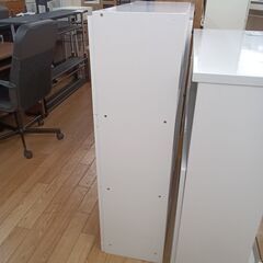 ★リユースのサカイつくば店★TK6100  扉付収納 ホワイト H112×D32×W72 クリーニング済みの画像