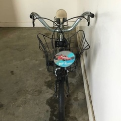 A-41 △ v 岐阜発/ F1-TURBO/ 子供用自転車/ レトロ/ 旧車/ 16インチ/ カゴ変形あり/ タイヤひび割れあり/ 現状品/ R7.5/4 △の画像