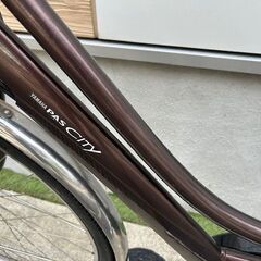 🌈バッテリーほぼ新品　8.9Ah💗YAMAHA　ヤマハ　パスシティ　電動自転車　電動アシスト自転車　中古　27インチ　08083の画像