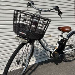 【返品保証付き】No724　大型バッテリー　電動アシスト自転車　返品保証付き　26インチ　パナソニック　 ティモ・W　2017年型　白　大型バッテリー16Ah（ロングモード60km以上）レンタサイクル店で使用していた自転車。メンテナンス済み。タイヤ、チューブ1年以内に交換、9分山。　車体番号-78C3383の画像