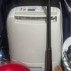 家電や雑貨等　壊れている物や汚れがある物多数ありますの画像