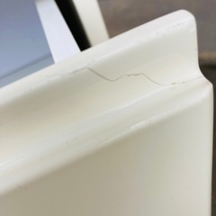 チェスト　ホワイト家具　タンス　ガラス天板　引き出し2段　収納棚の画像