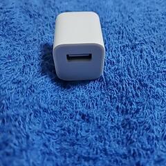 Apple純正 iPhone 充電器ACアダプター ホワイトの画像