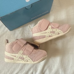 【新品】アシックス　スクスクファーストシューズ12㎝の画像