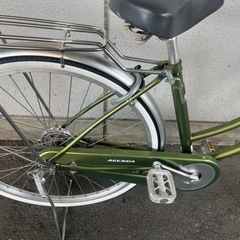 8J４ホームサイクル２6サイズ　オートライト付き　後タイヤ、カギ　が新品です。★自転車専門店の中古車です★　【消費税込み・防犯登録６００円込みの画像