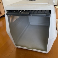 ペットキャリー(中型犬用)の画像