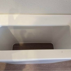 ニトリ　ゴミ箱　ホワイト　抗菌消臭ダストボックスの画像