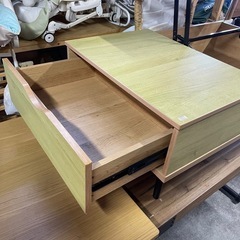 リフト式センターテーブルの画像