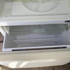 ファミリー向け 365L 3ドア冷蔵庫 NR-MVP371

の画像