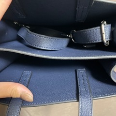 UNIQLOスクエアバッグ2点セットの画像