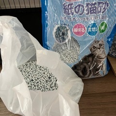 紙の猫砂の画像
