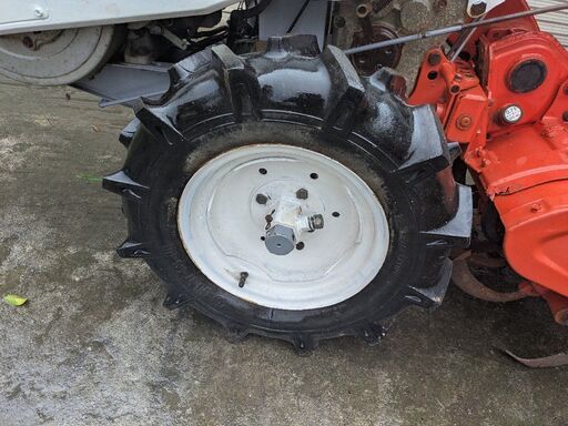 鹿児島発 クボタ 8.5馬力 ディーゼル耕うん機K850 タイヤ良好 爪新品