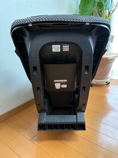 受け渡しの方決定　
コンビ　チャイルドシート　マルゴット　EG