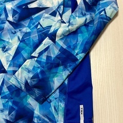 ラッシュガードの画像