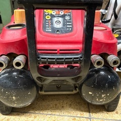 【リユースマン倉敷】MAX エアコンプレッサ AK-HL1230EIIの画像