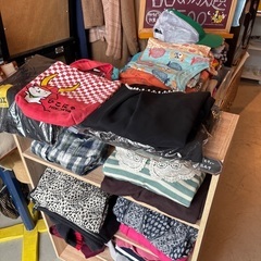 店舗、出張買取実施中★衣類詰め放題500円で実施中 − 大分県