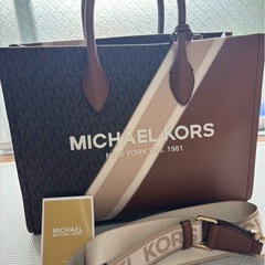 MICHAEL KORS  バックの画像