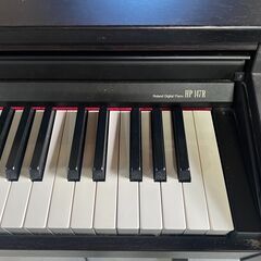 ローランド　電子ピアノ　HP147R　椅子付きの画像