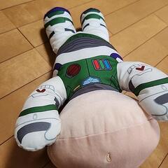 バズライトイヤー　ぬいぐるみの画像