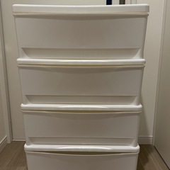 4段チェスト