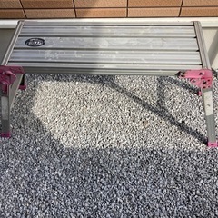 脚立の画像