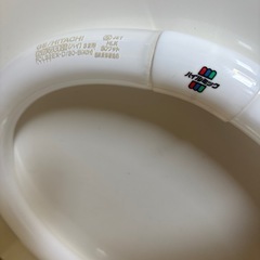 丸型蛍光灯32形×3個の画像