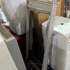 ハイアール　ウインドエアコン　2022年製の画像