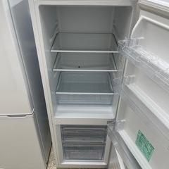 Hisense HR-D1701W 2ドア冷蔵庫 175L 2022年式の画像