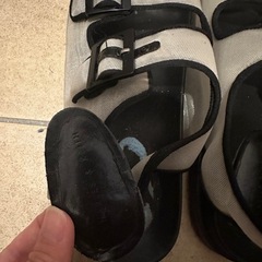 charles&keith サンダルの画像