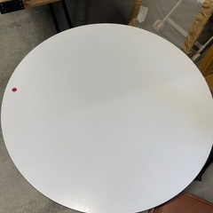 カフェテーブル　レトロチェアセットの画像