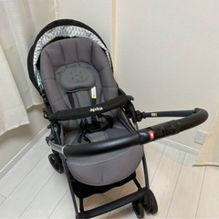 【無料】アプリカ ラクーナ ベビーカー グレー 説明書付きの画像