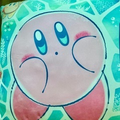 カービー ひんやりクッションの画像