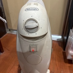 デロンギ　ヒーターの画像