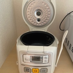 炊飯器の画像
