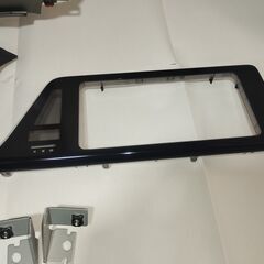 配達発送可能 トヨタ　C-HR　ZYX10　7インチ用　ナビ外枠の画像