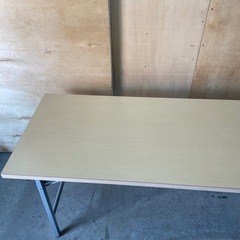 会議机 中古品 長机 折り畳み机 オフィス家具 ウッド調 の画像