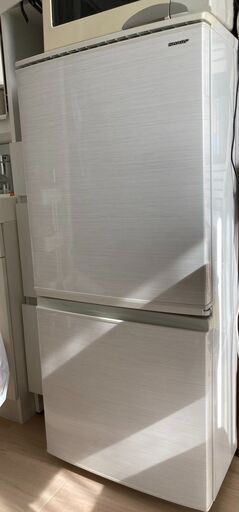 冷蔵庫 シャープ 2018年製 (佐藤) 東十条のキッチン家電《冷蔵庫