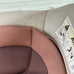 combi チャイルドシート ブラウンの画像