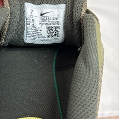 【ジャングルジャングル守口店】スニーカー NIKE　25.0cmの画像
