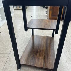 ★リユースのサカイ高崎店★TJ12457  サイドテーブル 茶 H60×D34.5×W59 クリーニング済みの画像