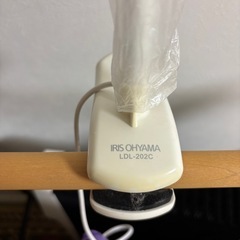 デスクライトの画像
