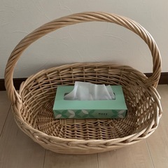 【即お渡し】カゴ　藤　美品の画像