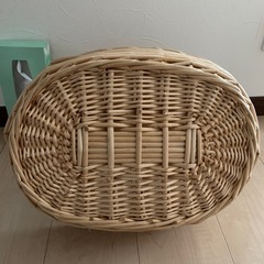 【即お渡し】カゴ　藤　美品の画像