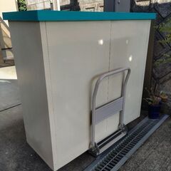 スチール物置の画像