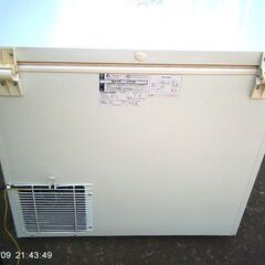 冷凍庫　レマコム　１０２Lの画像