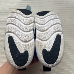 NIKE ダイナモ キッズシューズ 13cmの画像