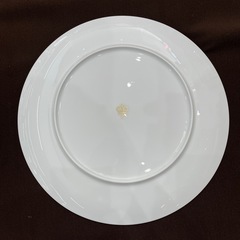 【ジャングルジャングル 岸和田和泉インター店】大倉陶園 27cmプレート ブルーローズ 和皿 大皿 ミート皿 食器 ギフト 白磁  和泉市 堺市 岸和田市 泉大津市 高石市 泉北郡熊取町の画像