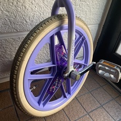 一輪車の画像